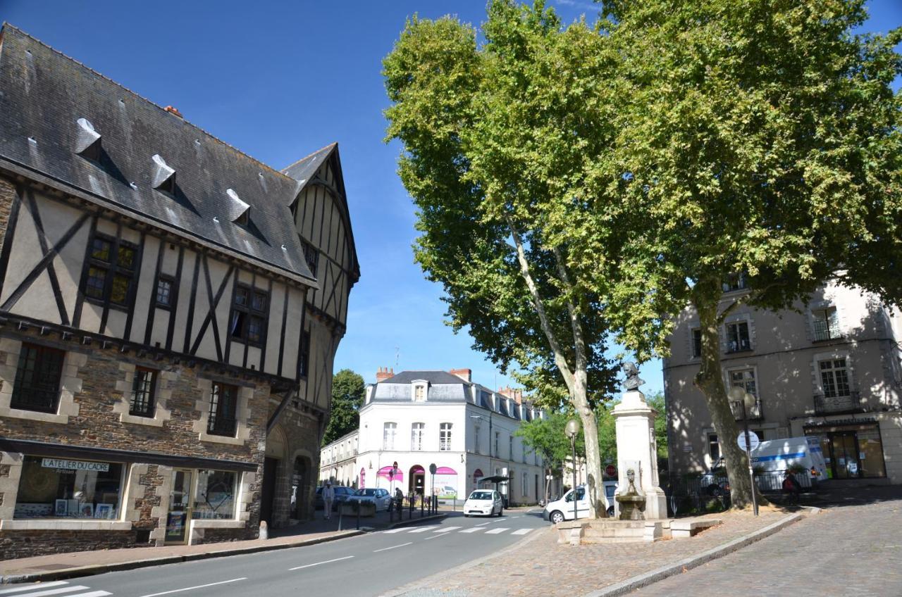 Le Beau Repaire, Chambres D'Hotes, Quartier Historique, 1 A 3 Chambres, Etage Independant Angers Luaran gambar
